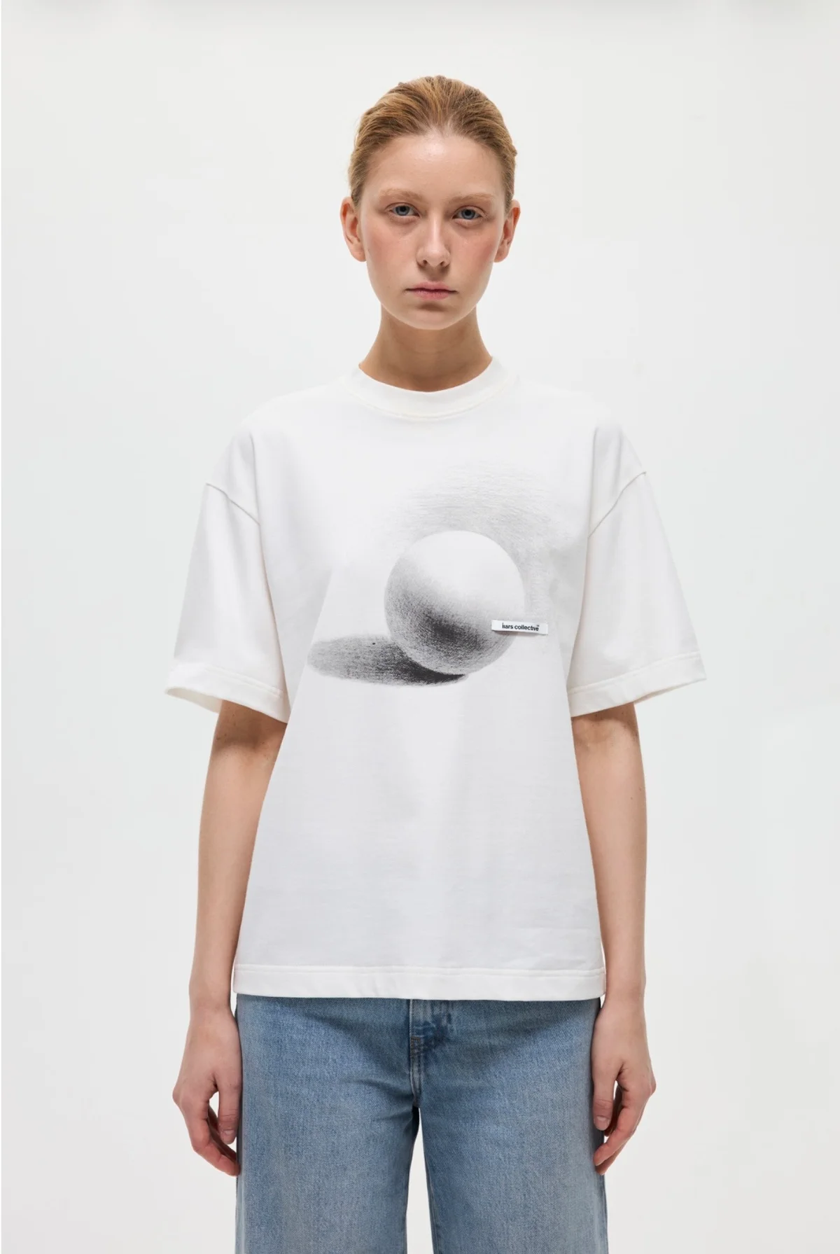 Tee 'Ball' White